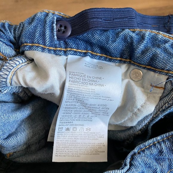 Levi's "Girlfriend Shorty Short" Girls 12 Reg - Picture 4 of 4